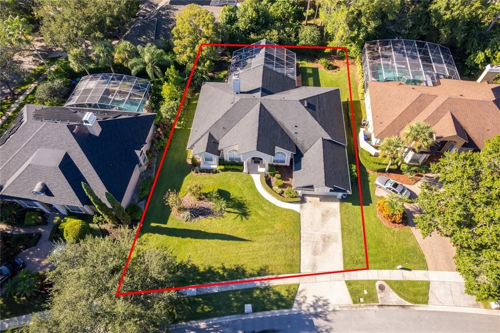 Под контрактом: $799,990 (4 спален, 2 ванн, 2760 Квадратных фут)