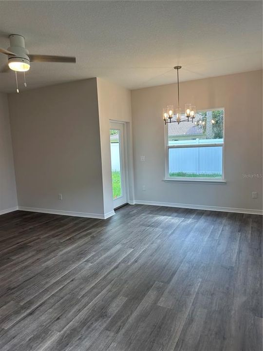 For Rent: $1,995 (3 beds, 2 baths, 1480 Square Feet)