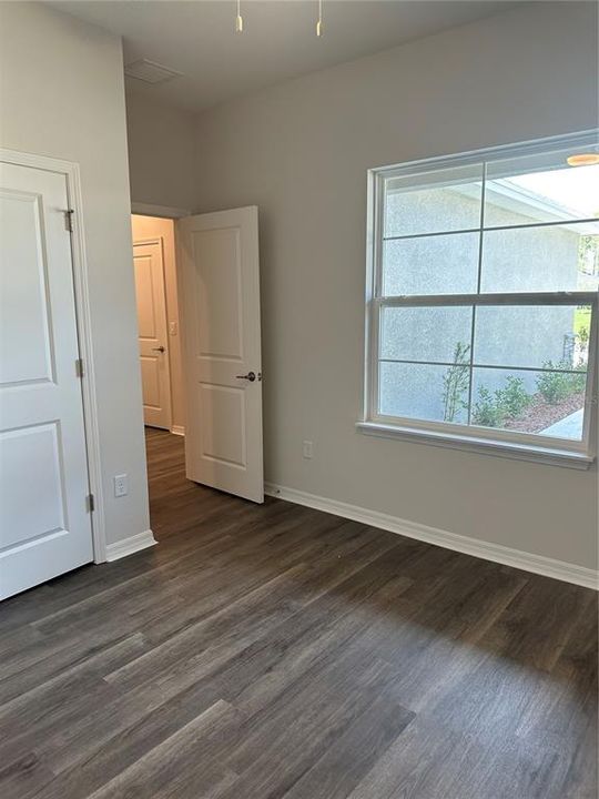 For Rent: $1,995 (3 beds, 2 baths, 1480 Square Feet)