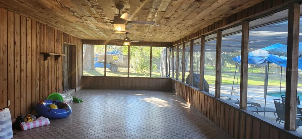 Active With Contract: $3,400 (4 beds, 3 baths, 2313 Square Feet)