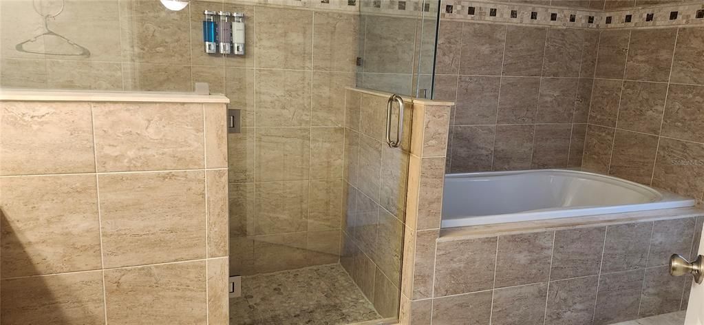 Active With Contract: $3,400 (4 beds, 3 baths, 2313 Square Feet)