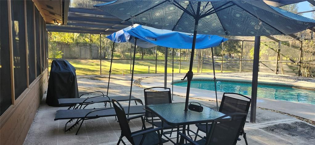 Active With Contract: $3,400 (4 beds, 3 baths, 2313 Square Feet)