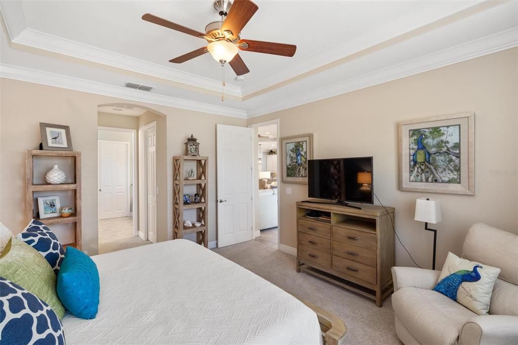 Activo con contrato: $535,000 (4 camas, 3 baños, 2576 Pies cuadrados)