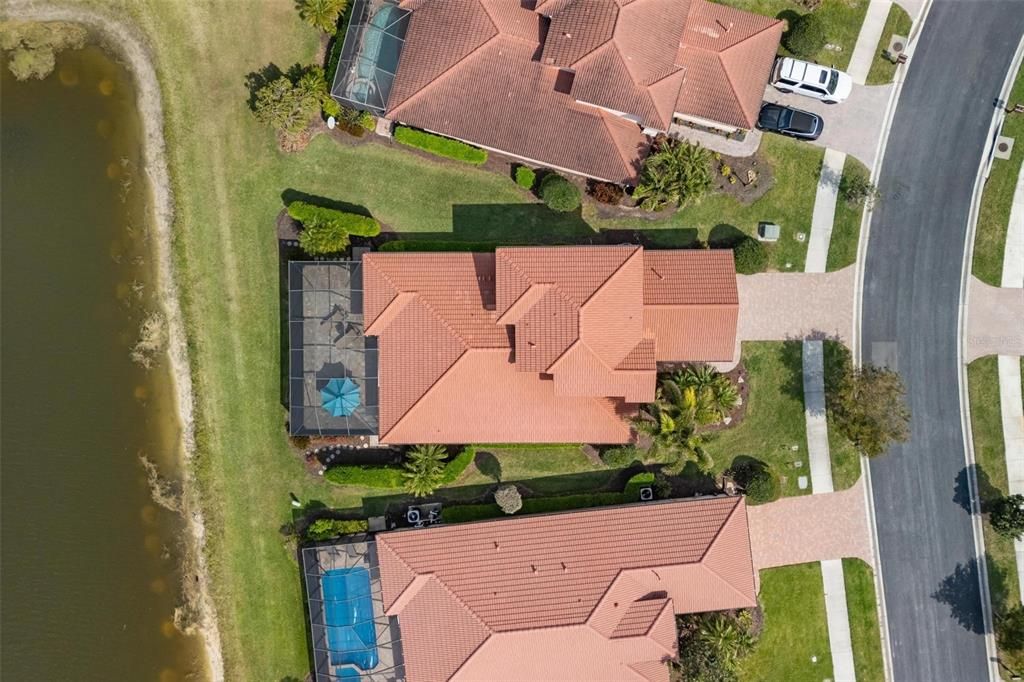 Activo con contrato: $535,000 (4 camas, 3 baños, 2576 Pies cuadrados)