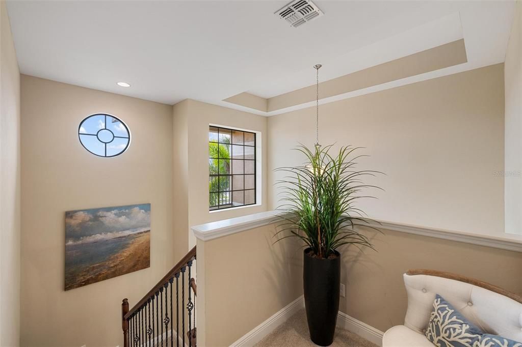 Activo con contrato: $535,000 (4 camas, 3 baños, 2576 Pies cuadrados)