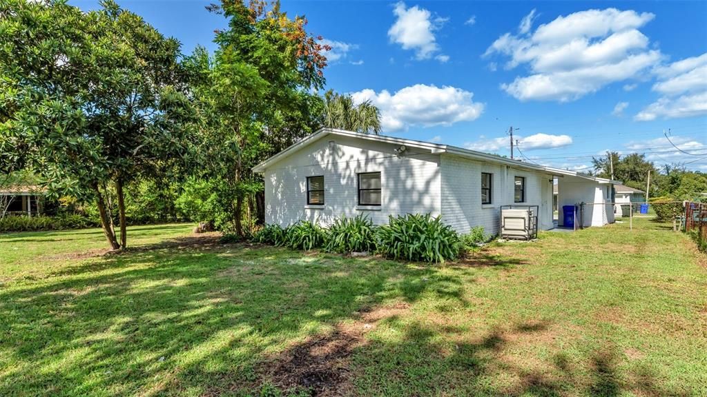 For Sale: $224,900 (3 beds, 1 baths, 875 Square Feet)