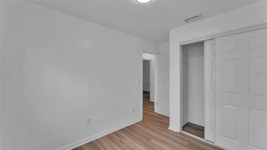 For Sale: $224,900 (3 beds, 1 baths, 875 Square Feet)