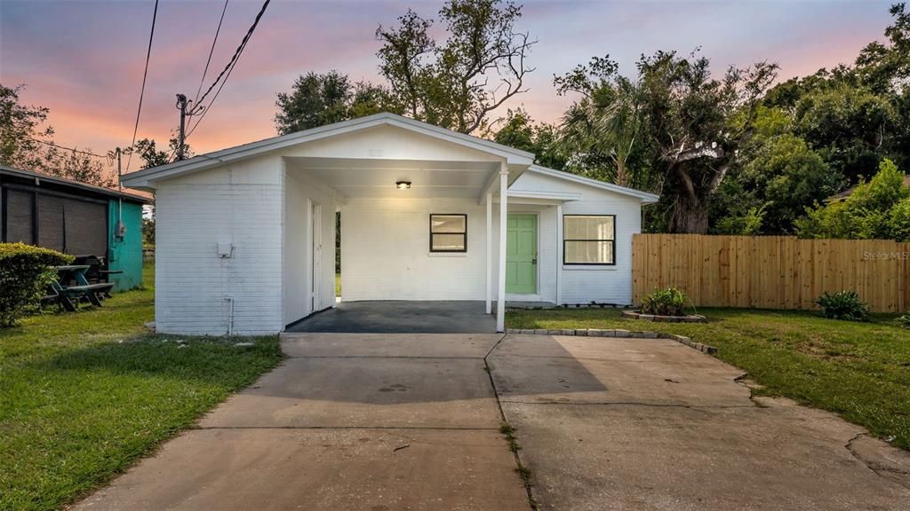 For Sale: $224,900 (3 beds, 1 baths, 875 Square Feet)