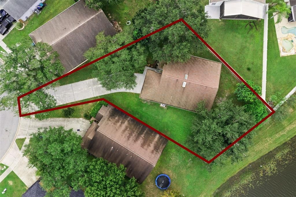 Active With Contract: $380,000 (3 beds, 2 baths, 1398 Square Feet)