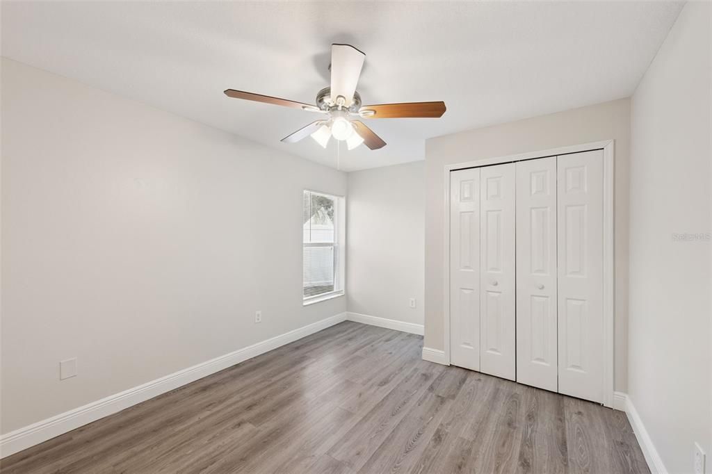 Active With Contract: $380,000 (3 beds, 2 baths, 1398 Square Feet)