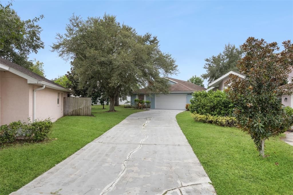 Active With Contract: $380,000 (3 beds, 2 baths, 1398 Square Feet)