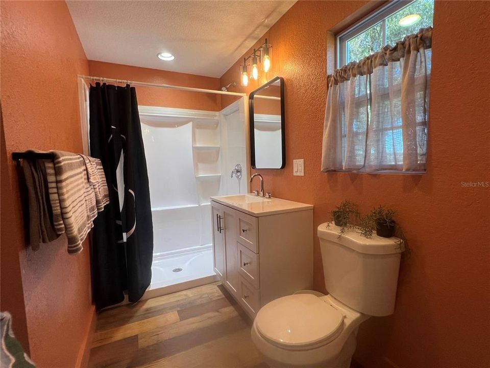 For Rent: $1,150 (1 beds, 1 baths, 500 Square Feet)