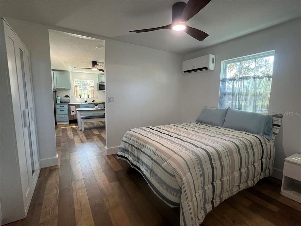 For Rent: $1,150 (1 beds, 1 baths, 500 Square Feet)