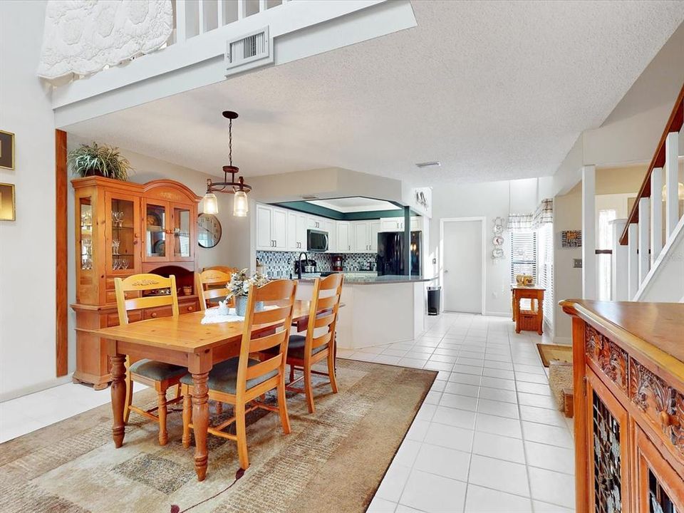 For Sale: $268,000 (2 beds, 3 baths, 1844 Square Feet)