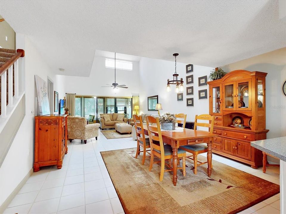 For Sale: $268,000 (2 beds, 3 baths, 1844 Square Feet)