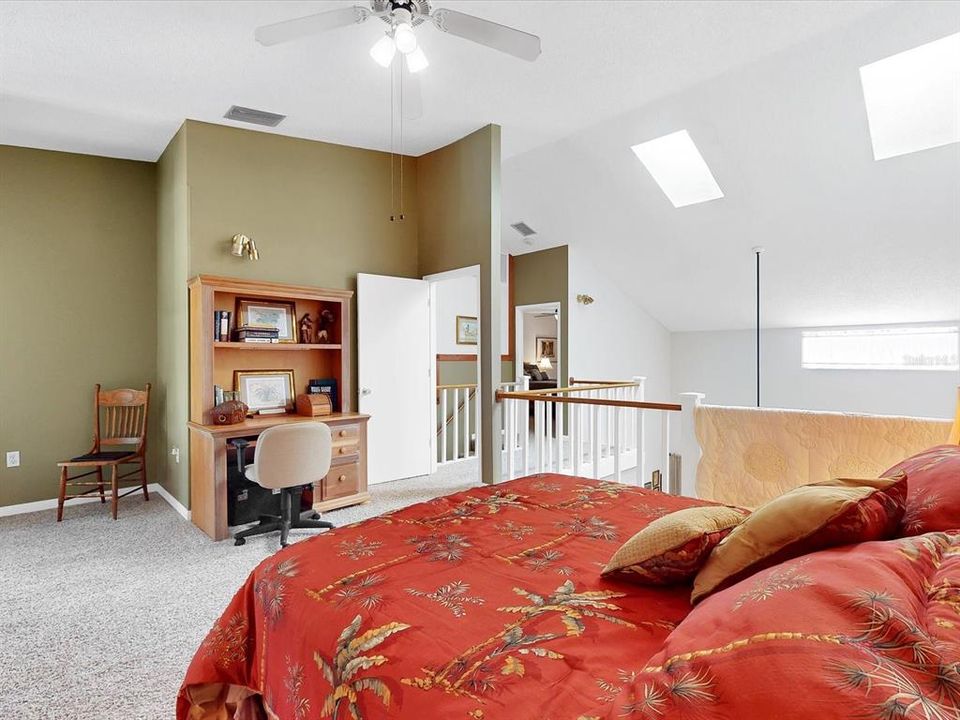 For Sale: $268,000 (2 beds, 3 baths, 1844 Square Feet)