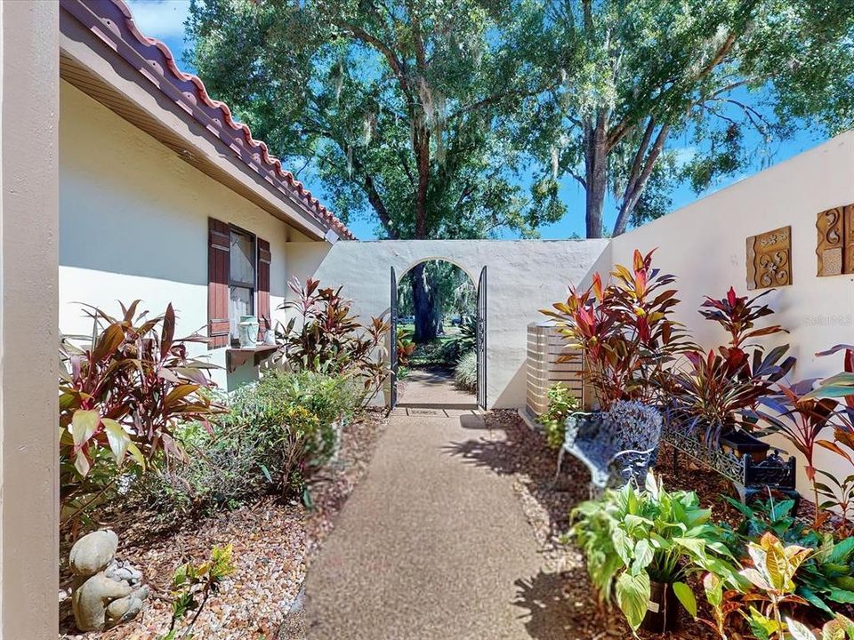 For Sale: $268,000 (2 beds, 3 baths, 1844 Square Feet)