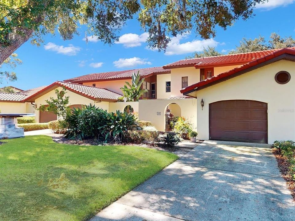 For Sale: $268,000 (2 beds, 3 baths, 1844 Square Feet)