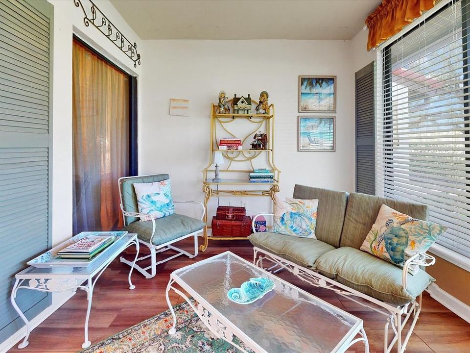 For Sale: $268,000 (2 beds, 3 baths, 1844 Square Feet)