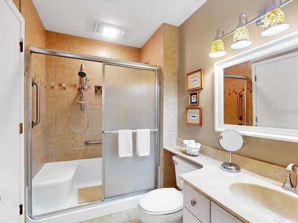 For Sale: $268,000 (2 beds, 3 baths, 1844 Square Feet)