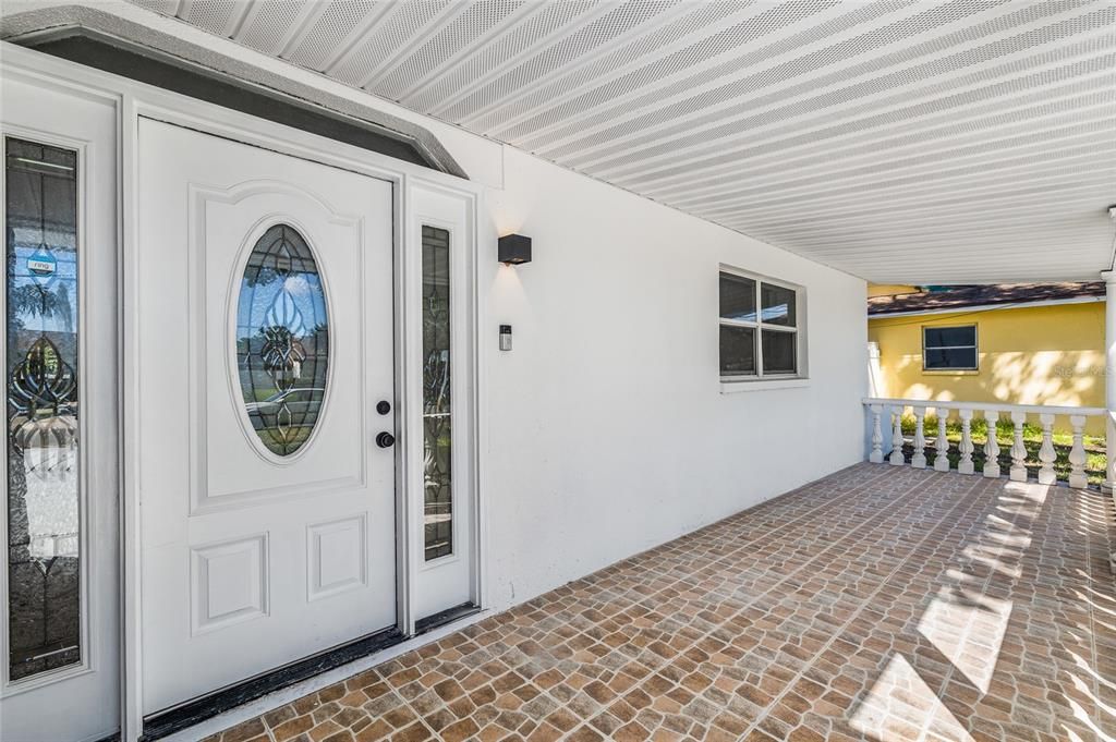 For Sale: $515,000 (5 beds, 3 baths, 1828 Square Feet)