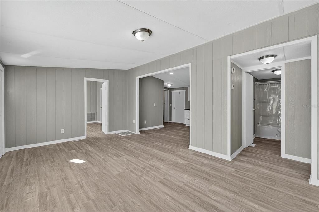 En Renta: $1,700 (3 camas, 2 baños, 1200 Pies cuadrados)