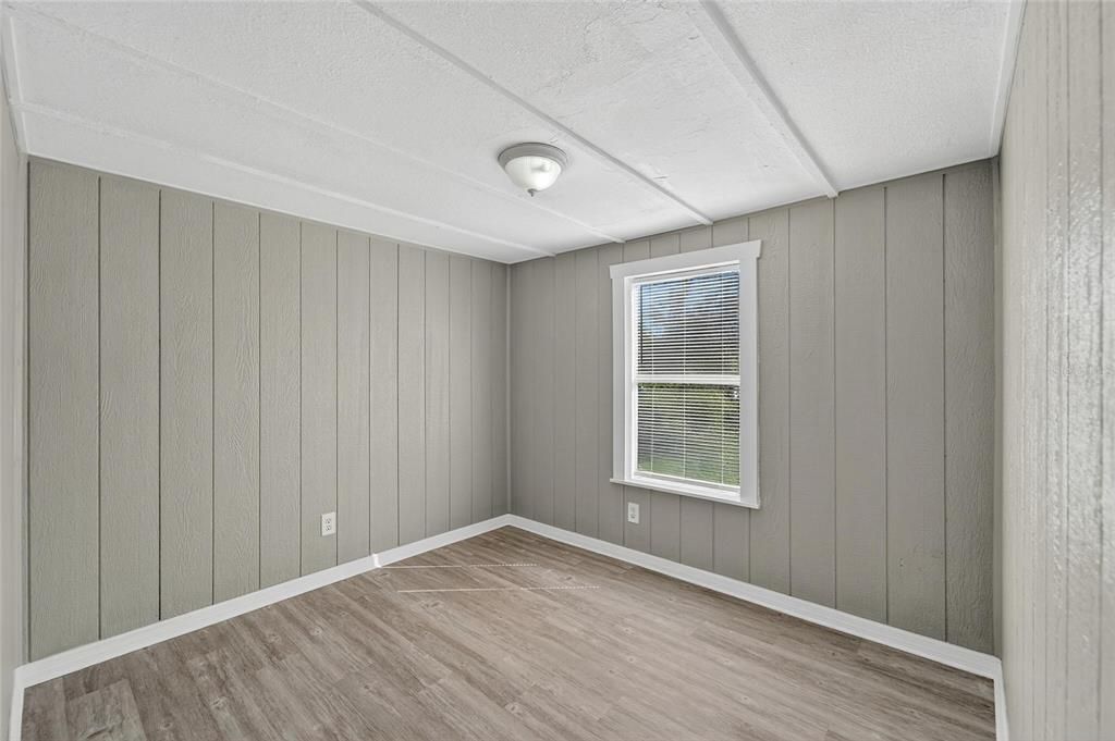 En Renta: $1,700 (3 camas, 2 baños, 1200 Pies cuadrados)