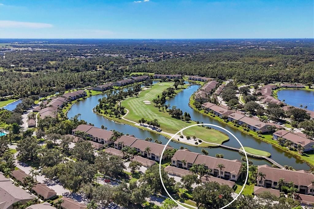 Под контрактом: $324,900 (2 спален, 2 ванн, 1433 Квадратных фут)