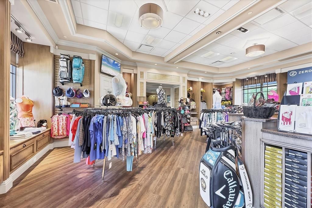 Под контрактом: $324,900 (2 спален, 2 ванн, 1433 Квадратных фут)