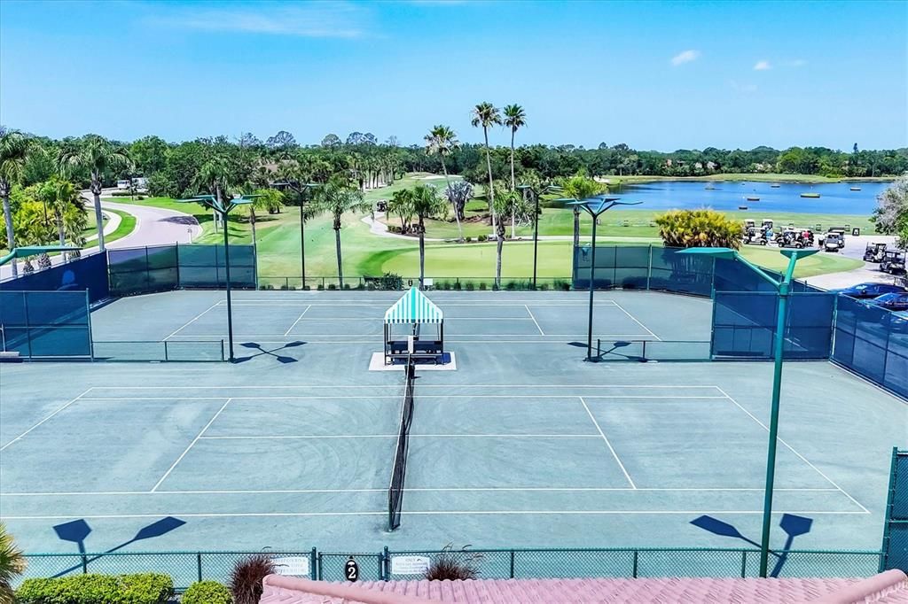 Под контрактом: $324,900 (2 спален, 2 ванн, 1433 Квадратных фут)