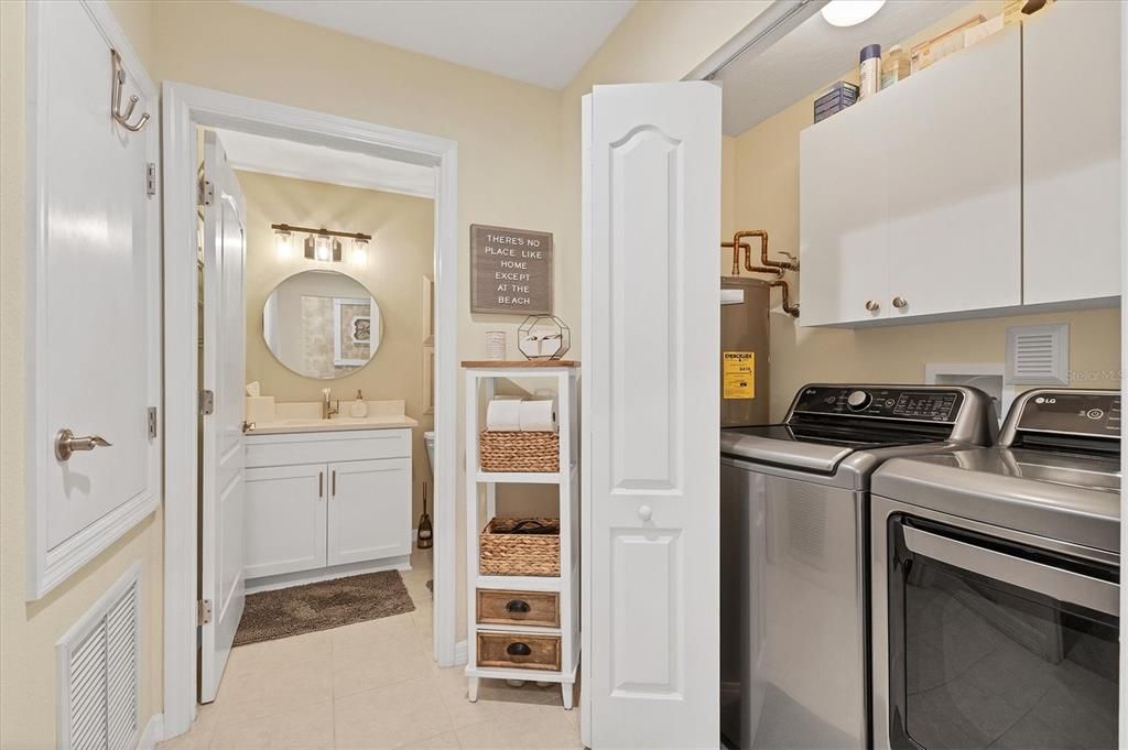 Под контрактом: $324,900 (2 спален, 2 ванн, 1433 Квадратных фут)