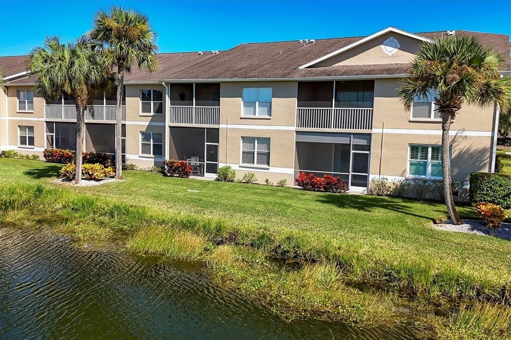 Под контрактом: $324,900 (2 спален, 2 ванн, 1433 Квадратных фут)