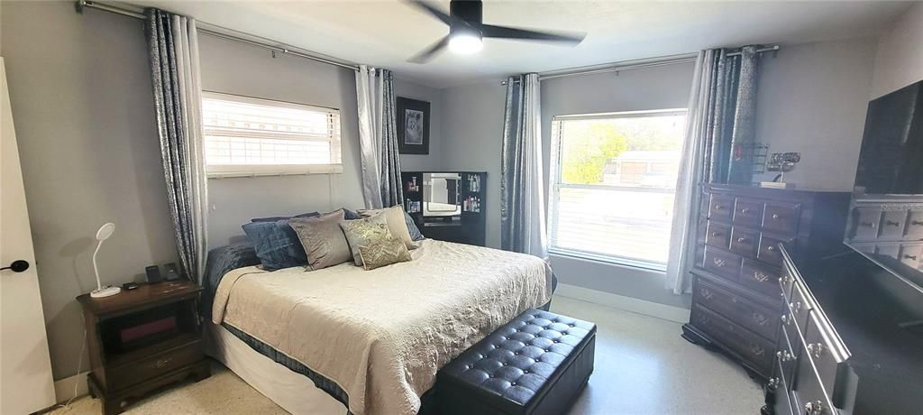 For Sale: $635,000 (4 beds, 2 baths, 1907 Square Feet)