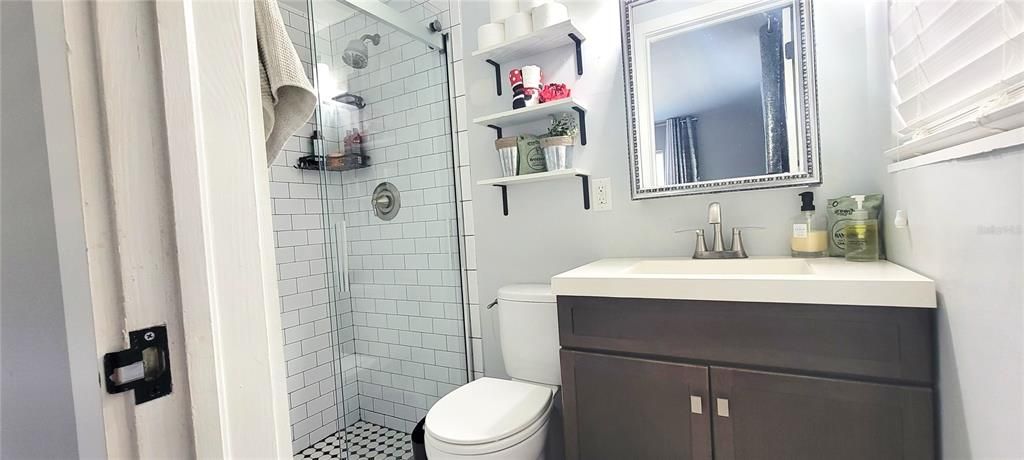 For Sale: $635,000 (4 beds, 2 baths, 1907 Square Feet)