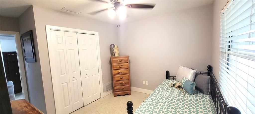 For Sale: $635,000 (4 beds, 2 baths, 1907 Square Feet)