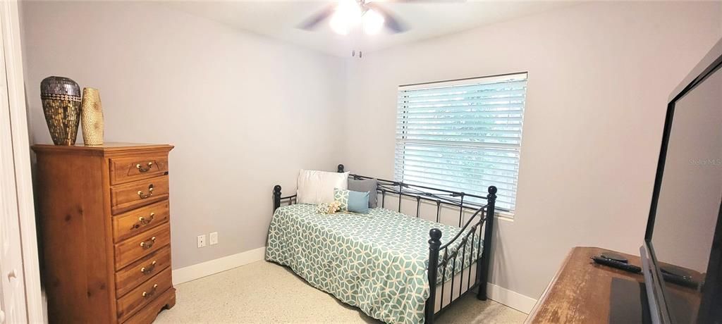 For Sale: $635,000 (4 beds, 2 baths, 1907 Square Feet)