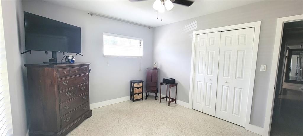 For Sale: $635,000 (4 beds, 2 baths, 1907 Square Feet)