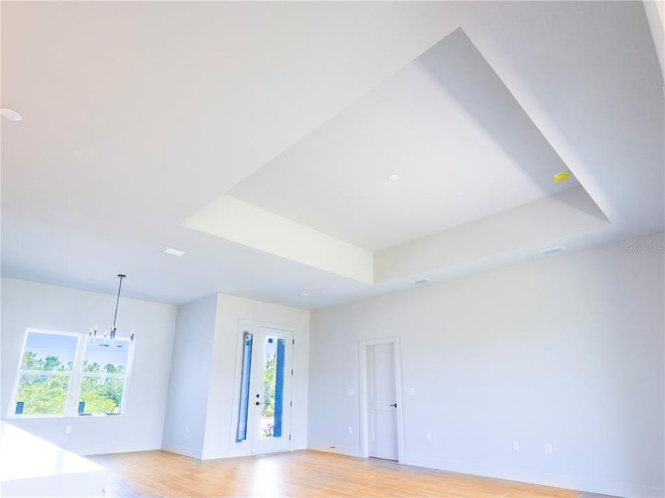 For Rent: $2,498 (3 beds, 2 baths, 1850 Square Feet)