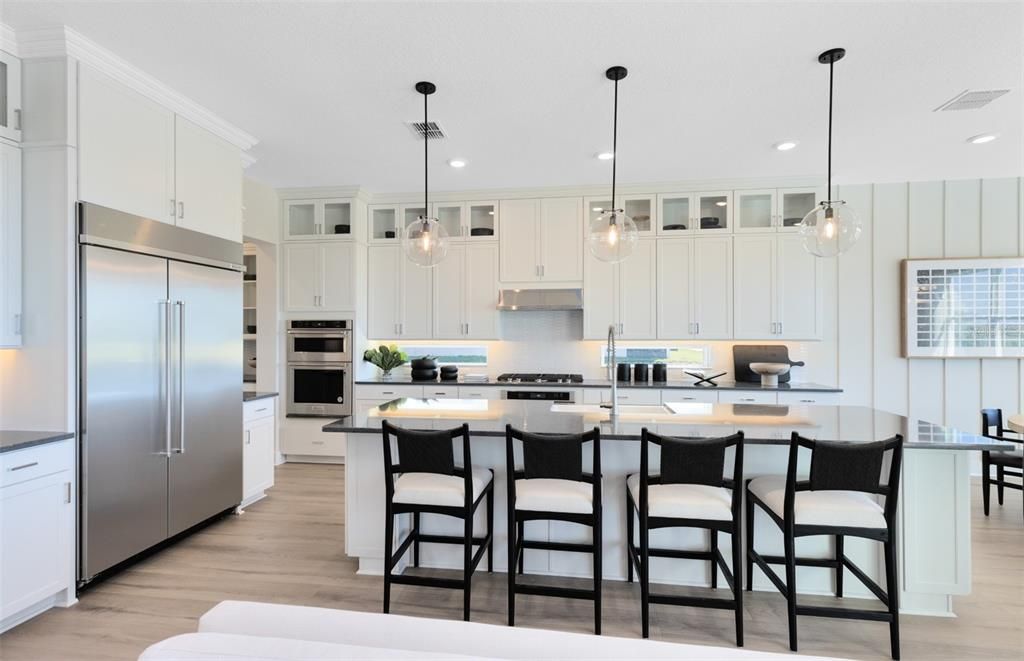 For Sale: $997,790 (5 beds, 4 baths, 4313 Square Feet)