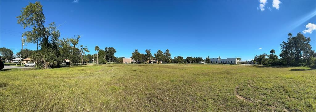 En Venta: $1,750,000 (1.92 acres)