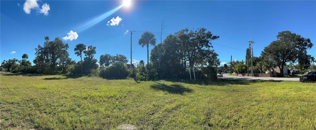 En Venta: $1,750,000 (1.92 acres)