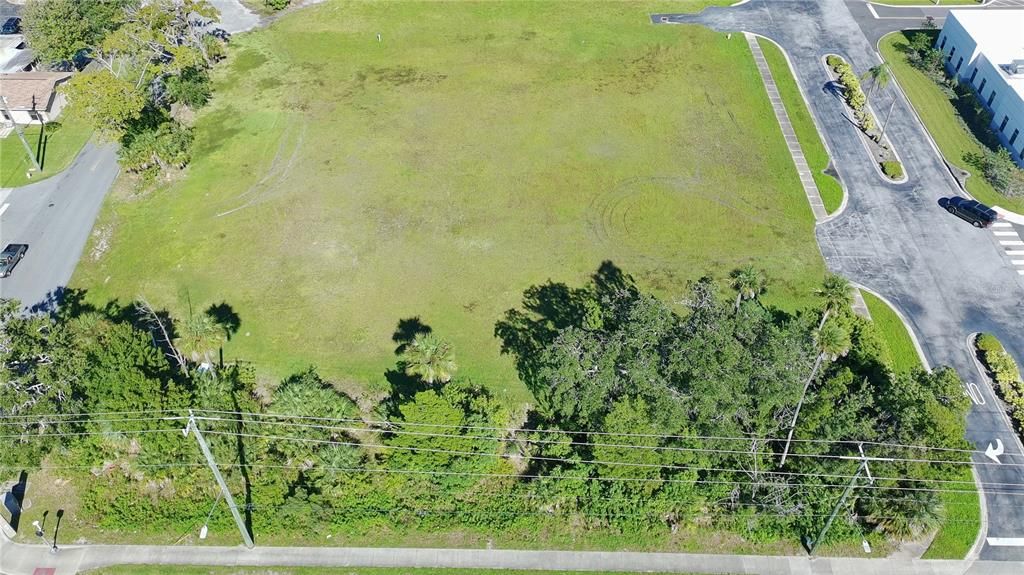 En Venta: $1,750,000 (1.92 acres)