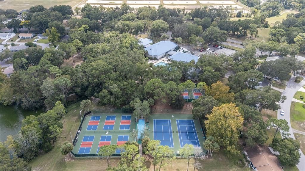 Activo con contrato: $249,900 (2 camas, 2 baños, 1178 Pies cuadrados)