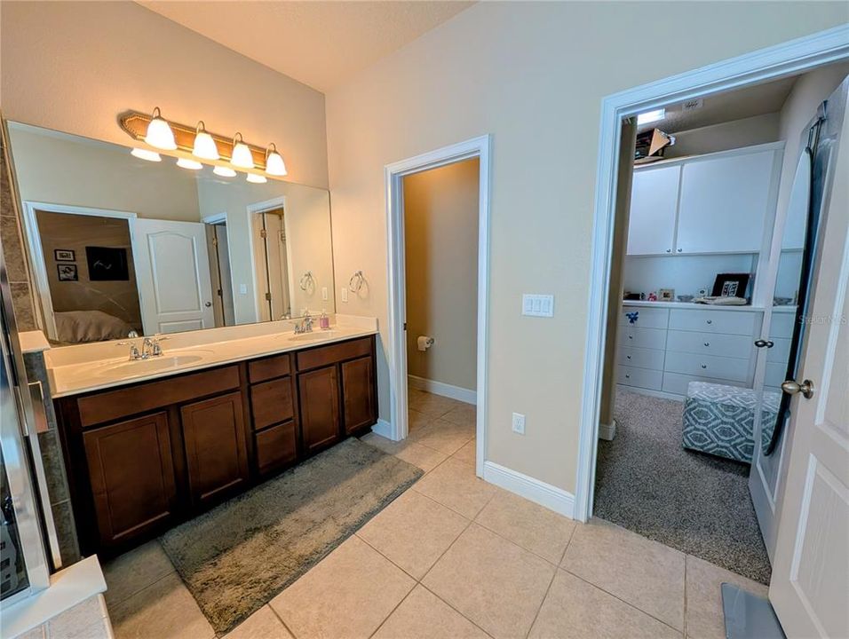 For Sale: $414,999 (3 beds, 2 baths, 2005 Square Feet)