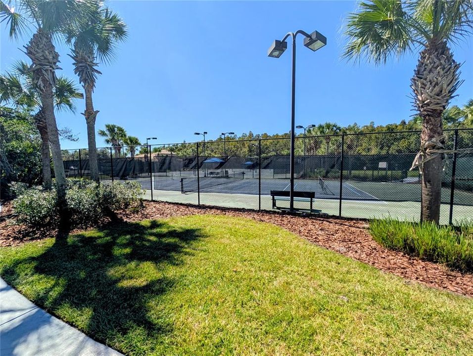 For Sale: $414,999 (3 beds, 2 baths, 2005 Square Feet)