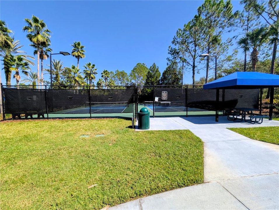 For Sale: $414,999 (3 beds, 2 baths, 2005 Square Feet)