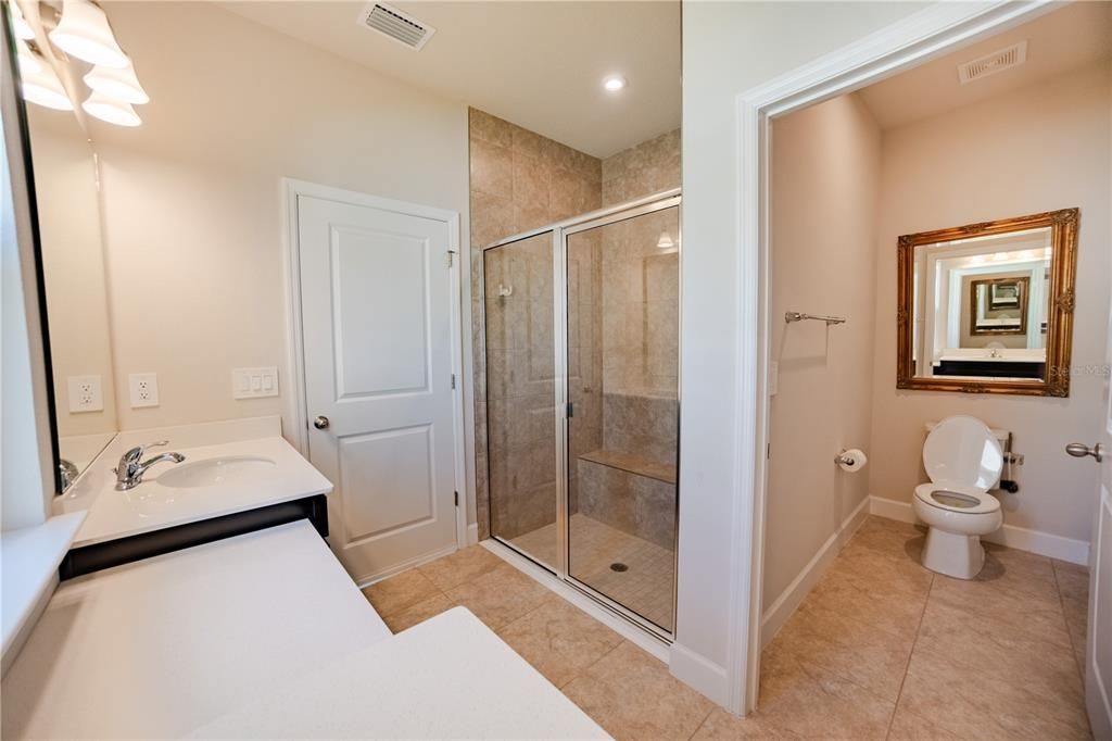 For Sale: $369,900 (4 beds, 2 baths, 2021 Square Feet)