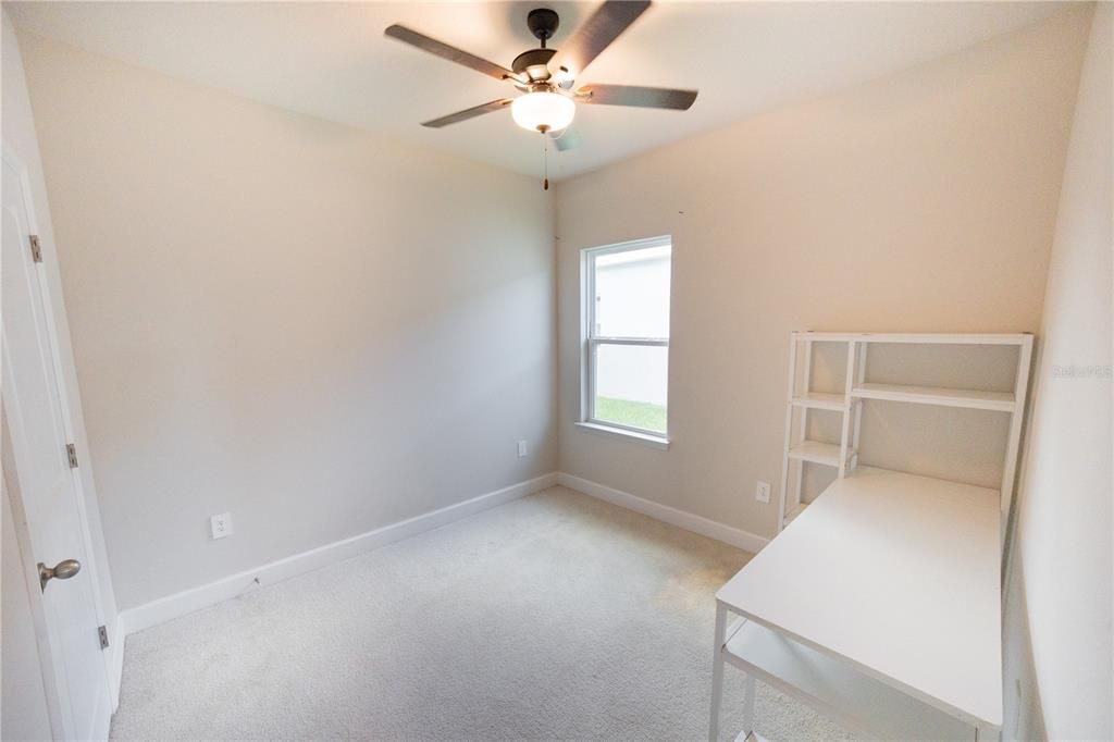 For Sale: $369,900 (4 beds, 2 baths, 2021 Square Feet)