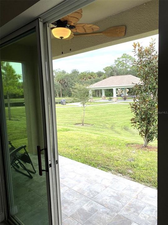 En Venta: $271,000 (3 camas, 2 baños, 1529 Pies cuadrados)