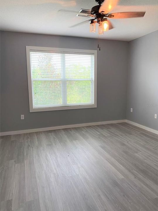 En Venta: $271,000 (3 camas, 2 baños, 1529 Pies cuadrados)